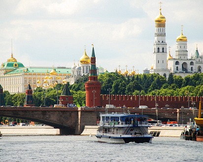 Тур для школьников в Москву